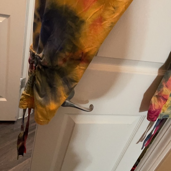 Leggings - Picture 2 of 3